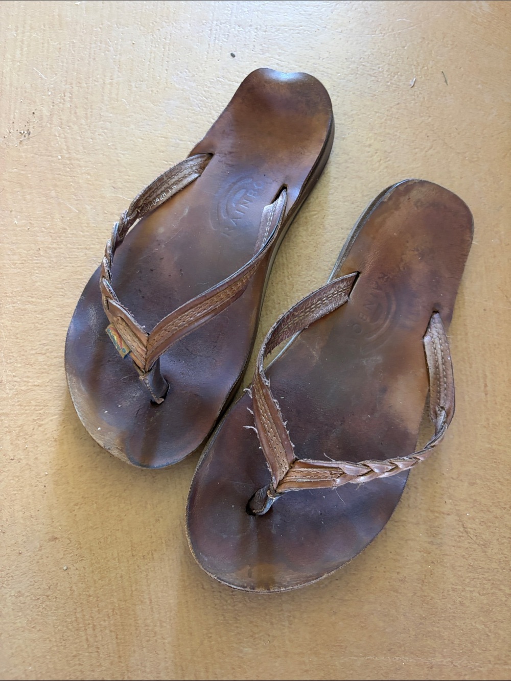 Women’s Brown Leather Flip Flops